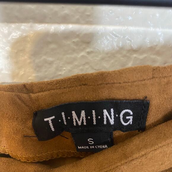 Timing Brown Faux Suede Boho Western Fringe Mini Skirt Size Small - Picture 4 of 7